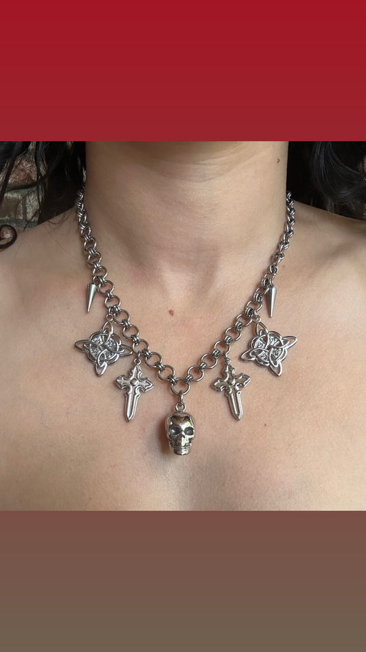 Witches skull